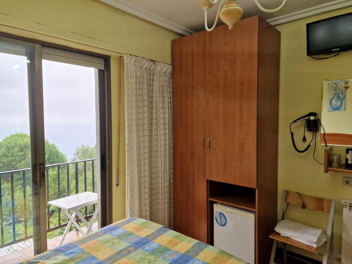 Pension Tximistarri Сан-Себастьян Экстерьер фото