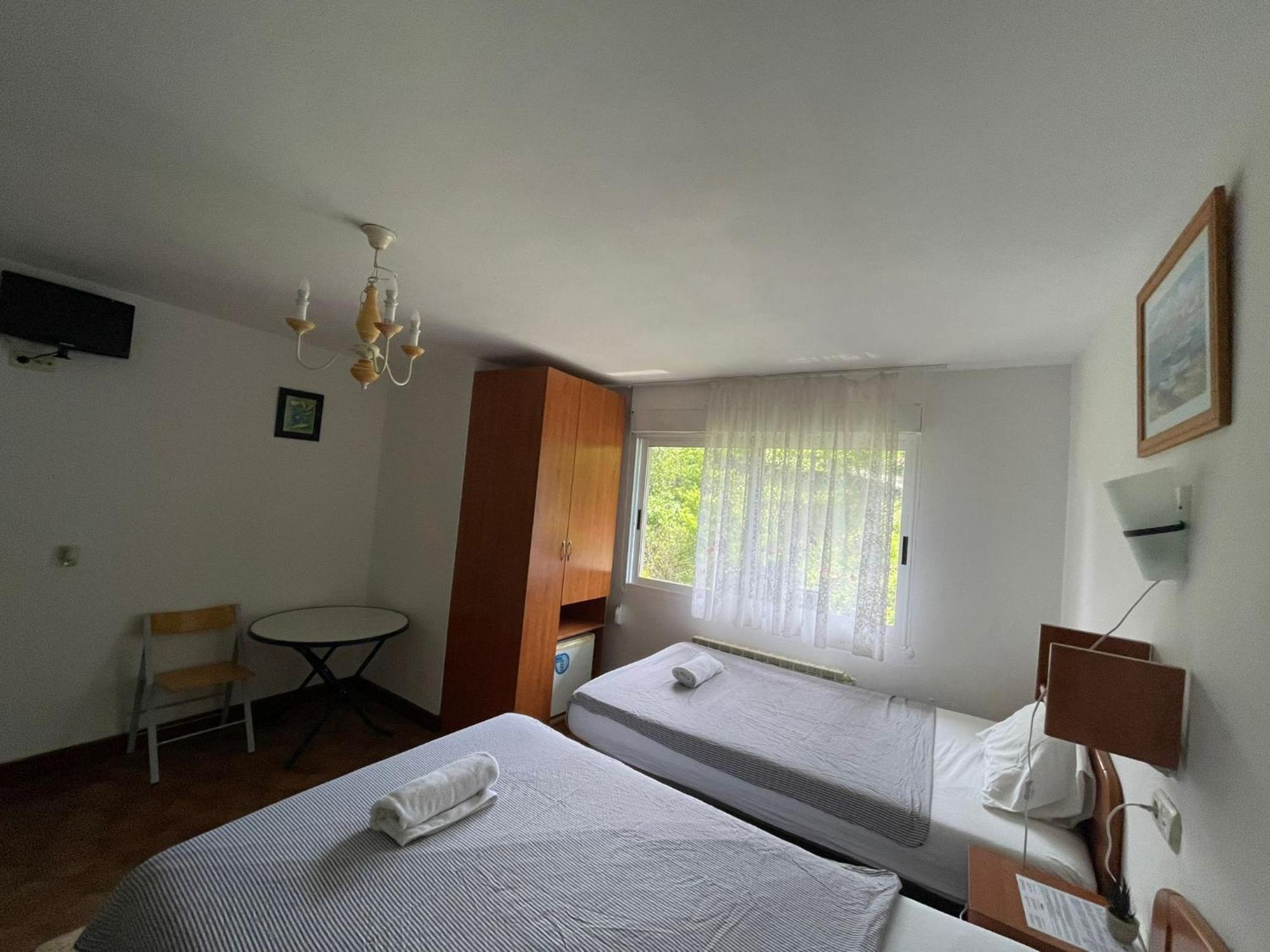 Pension Tximistarri Сан-Себастьян Экстерьер фото